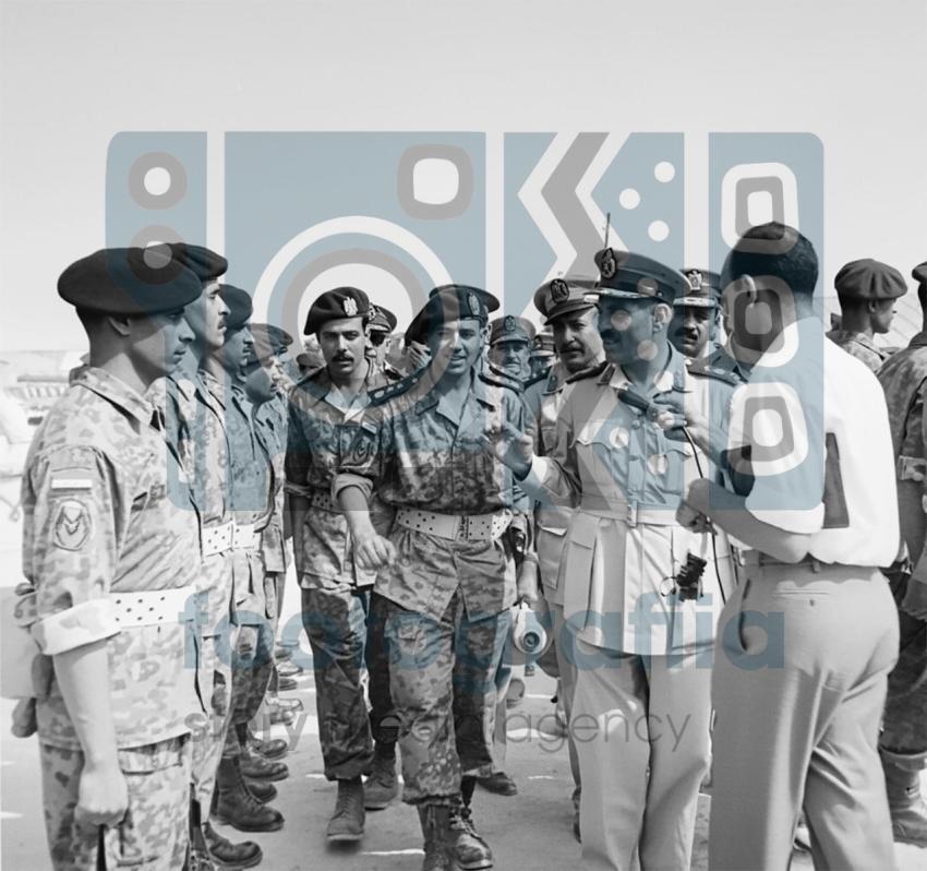 سعد الدين الشاذلي مع كتيبة المظلات العربية المسافرة إلى الكونغو 1960