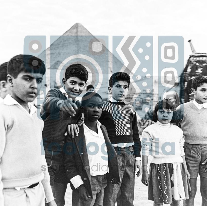 أبناء باتريس لومومبا مع أبناء جمال عبد الناصر